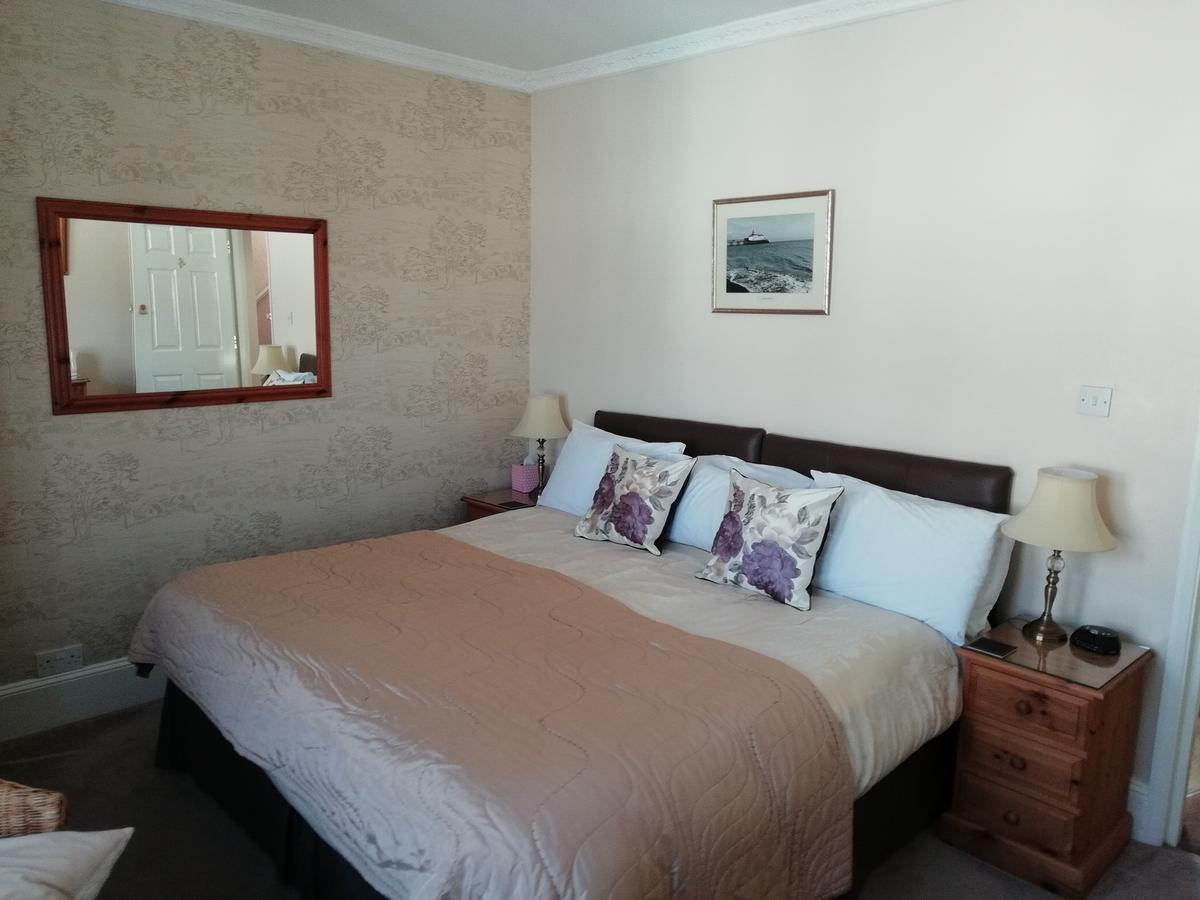 Boyne House Guest House Eastbourne Ngoại thất bức ảnh