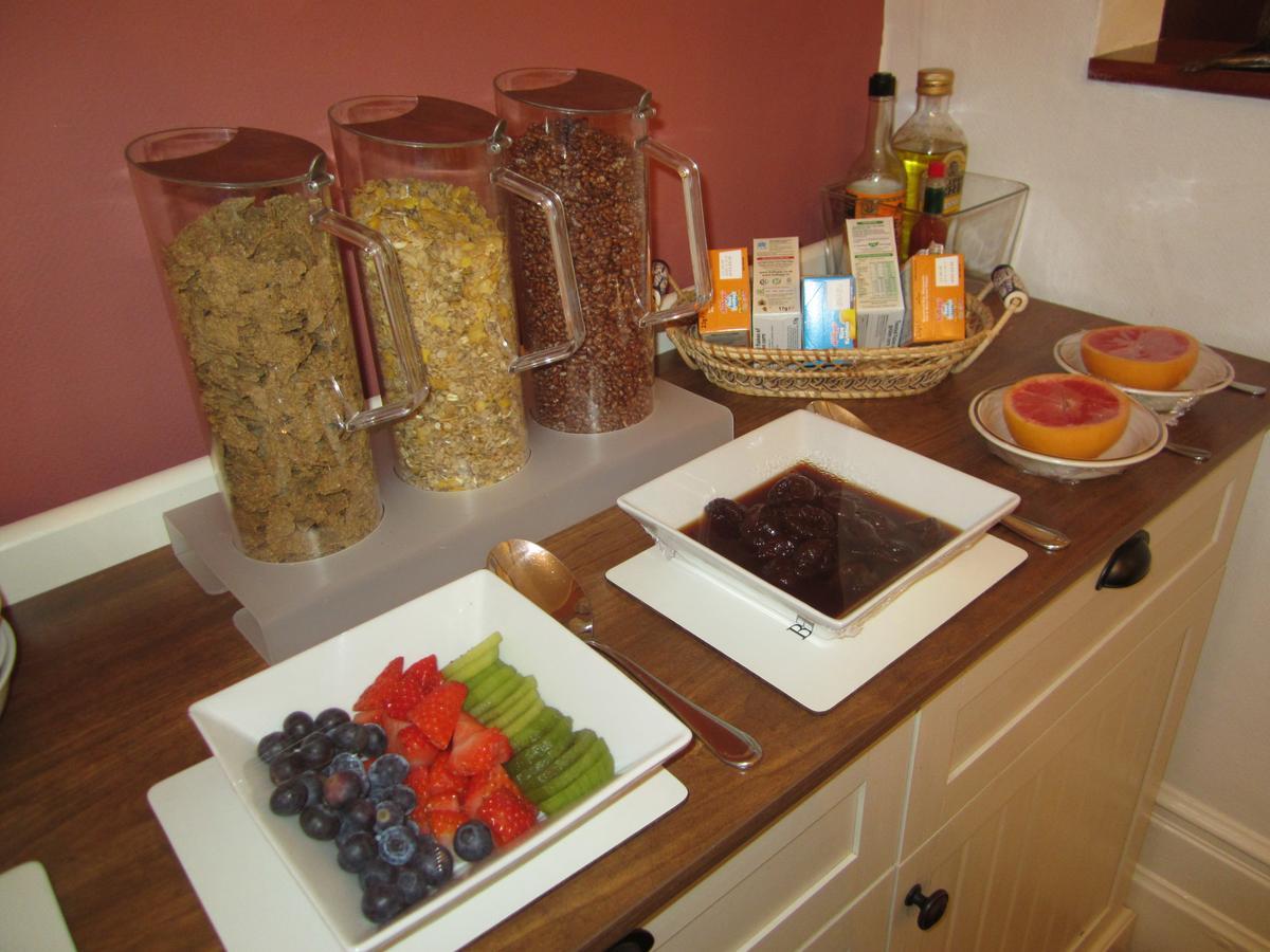 Boyne House Guest House Eastbourne Ngoại thất bức ảnh