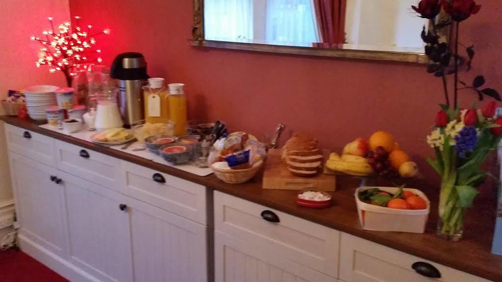 Boyne House Guest House Eastbourne Ngoại thất bức ảnh